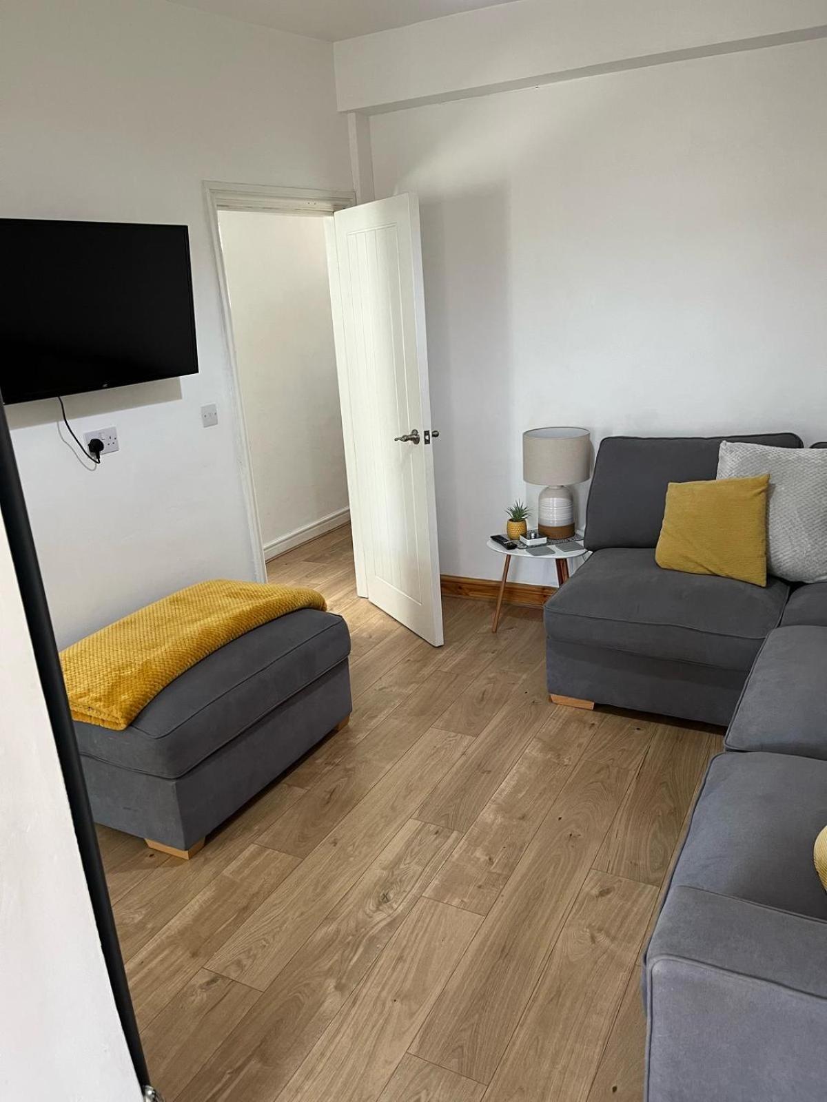 Cheerful 3 Bedroom Townhouse Bangor (Gwynedd)